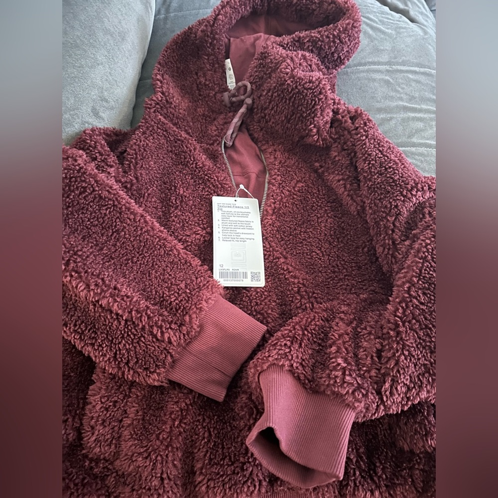 NWT Lululemon Textured Fleece Half Zip